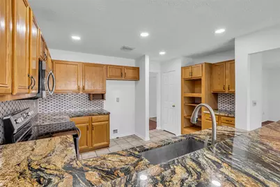 4007 Greenwood Drive, Pearland, TX 77584 - Photo 13