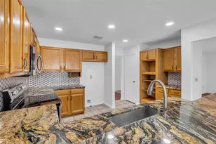 4007 Greenwood Dr, Pearland, TX 77584 - Photo 13