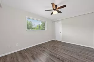 427 Hollyvale Dr, Houston, TX 77060 - Photo 15