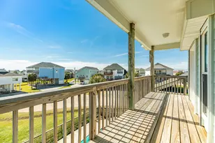 13931 San Domingo Dr, Galveston, TX 77554 - Photo 25