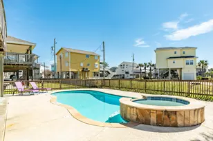 13931 San Domingo Dr, Galveston, TX 77554 - Photo 39