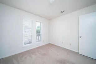 2838 Colony Dr, Sugar Land, TX 77479 - Photo 35