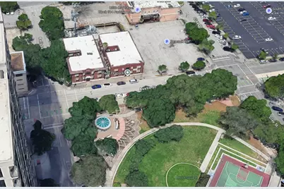 1414 Austin Street #16, Houston, TX 77002 - Photo 9