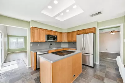 16802 Hartwood Way, Houston, TX 77058 - Photo 13