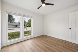 5203 Gladstone Dr, Austin, TX 78723 - Photo 15