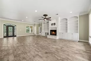 2051 Hillview Rd, Bellville, TX 77418 - Photo 15