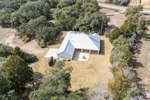 2051 Hillview Rd, Bellville, TX 77418 - Photo 47