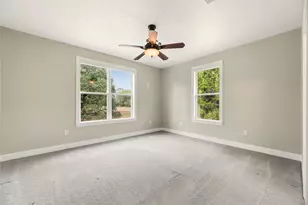 2051 Hillview Rd, Bellville, TX 77418 - Photo 23