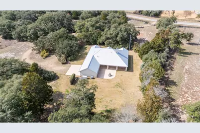 2051 Hillview Road, Bellville, TX 77418 - Photo 43