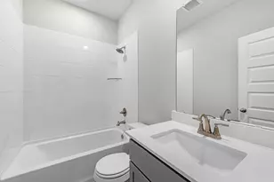 11769 Whirlaway Dr, Willis, TX 77318 - Photo 13