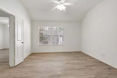 67 Woodlily Place, The Woodlands, TX 77382 - Photo 17