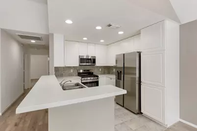 67 Woodlily Place, The Woodlands, TX 77382 - Photo 11