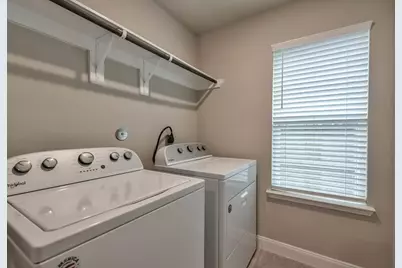 11210 Pavonia Creek Court, Richmond, TX 77406 - Photo 11