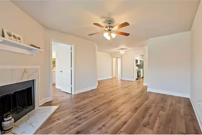 18800 Egret Bay Boulevard #1011, Webster, TX 77058 - Photo 13