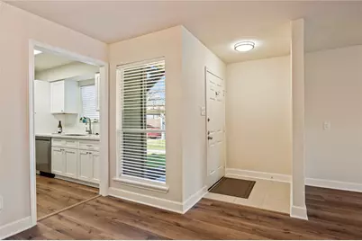 18800 Egret Bay Boulevard #1011, Webster, TX 77058 - Photo 3