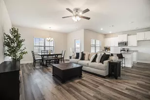 5311 W Bayou Maison Cir, Dickinson, TX 77539 - Photo 7