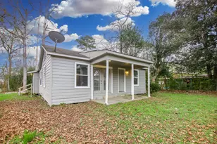 811 Ogden St, Jasper, TX 75951 - Photo 1