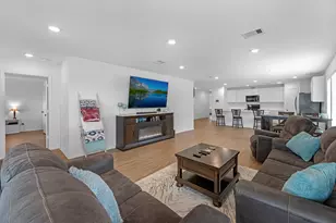 444 Maple Bnd Ln, La Marque, TX 77568 - Photo 13