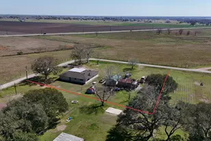 8820 Michael St, East Bernard, TX 77435 - Photo 7