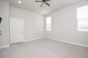 508 W Donovan St, Houston, TX 77091 - Photo 21