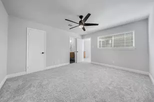 48 April Point Dr S, Conroe, TX 77356 - Photo 33