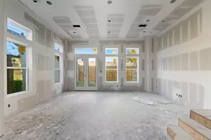 1016 Ruthven St, Houston, TX 77019 - Photo 9