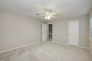 5330 Boyce Springs Dr, Houston, TX 77066 - Photo 37