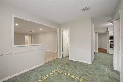 5330 Boyce Springs Drive, Houston, TX 77066 - Photo 19