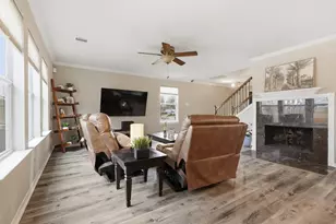 2631 Skyview Downs Dr, Houston, TX 77047 - Photo 9