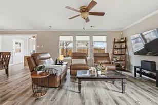 2631 Skyview Downs Dr, Houston, TX 77047 - Photo 9