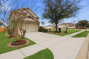 2631 Skyview Downs Dr, Houston, TX 77047 - Photo 5