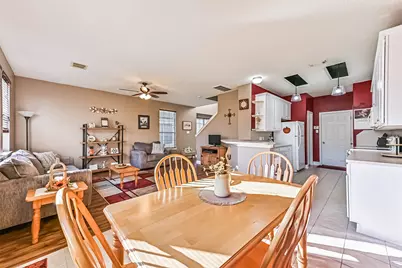 487 Folk Crest Lane, Dickinson, TX 77539 - Photo 11