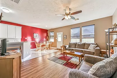 487 Folk Crest Lane, Dickinson, TX 77539 - Photo 7