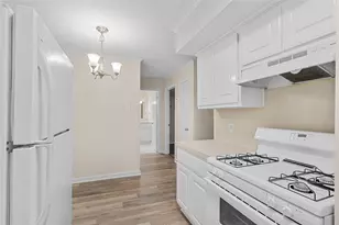 102 Strand St, Galveston, TX 77550 - Photo 5