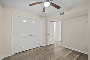 102 Strand St, Galveston, TX 77550 - Photo 11
