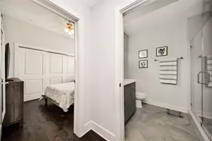 1011 Studemont St, Houston, TX 77007 - Photo 17