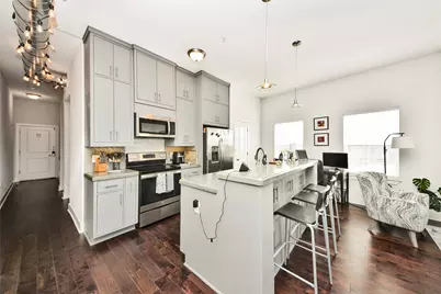 1011 Studemont Street #302, Houston, TX 77007 - Photo 5
