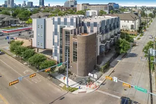 1011 Studemont St, Houston, TX 77007 - Photo 39