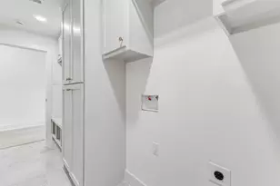 1803 Seaspray Ct, Houston, TX 77008 - Photo 43