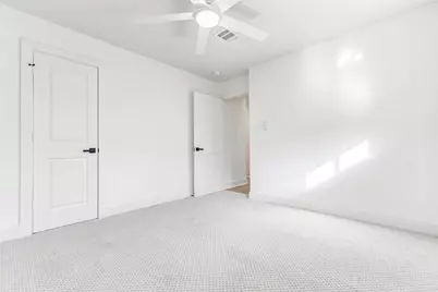 1803 Seaspray Court, Houston, TX 77008 - Photo 37