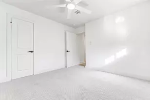 1803 Seaspray Ct, Houston, TX 77008 - Photo 37