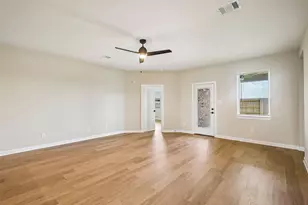 14005 Starboard Reach Dr, Texas City, TX 77510 - Photo 3