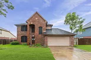 2926 Waterloo Rd, Pearland, TX 77581 - Photo 1