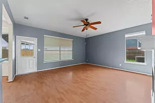 2926 Waterloo Rd, Pearland, TX 77581 - Photo 9