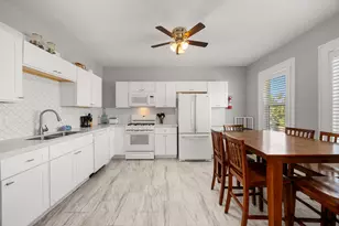 1101 Moody Ave, Galveston, TX 77550 - Photo 21