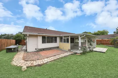 14007 Fleur De Lis Boulevard, Cypress, TX 77429 - Photo 9