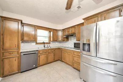 14007 Fleur De Lis Boulevard, Cypress, TX 77429 - Photo 25