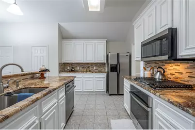 4426 Running Pine Drive, League City, TX 77573 - Photo 11