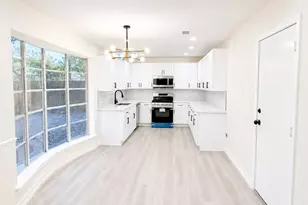 1815 Brumbelow St, Rosenberg, TX 77471 - Photo 5