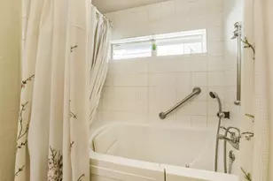 16710 Innisbrook Dr, Houston, TX 77095 - Photo 25